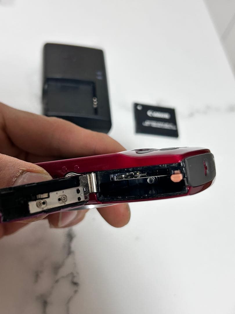 デジタルカメラ Canon IXY 180 PC2275