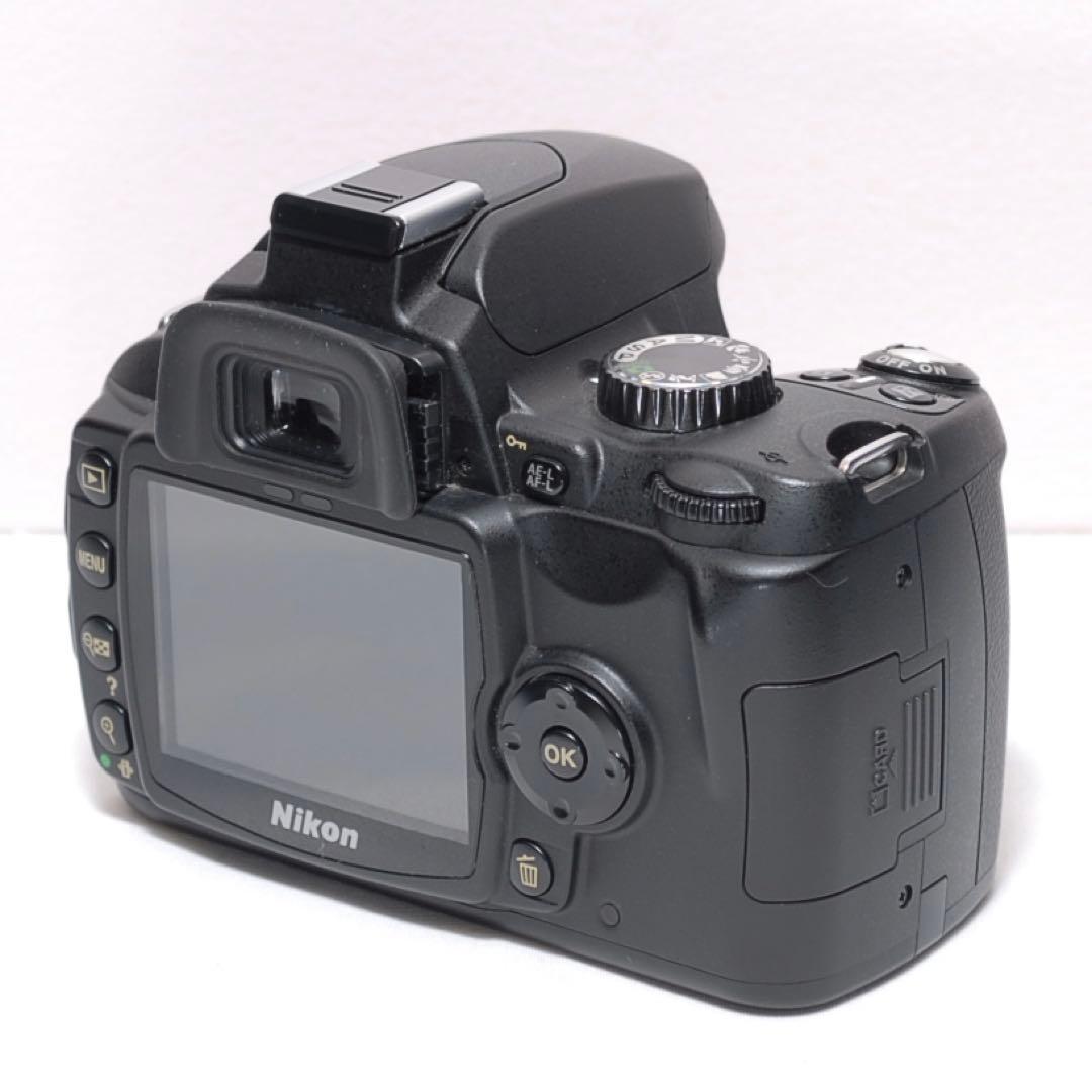 少シャッター数✨Nikon D60✨ ダブルレンズ✨スマホ転送✨スポーツ観戦に✨