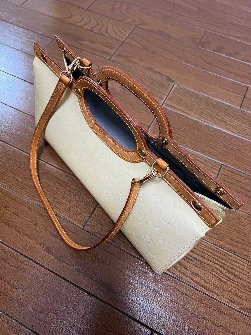 Louis Vuitton ハンドバッグ