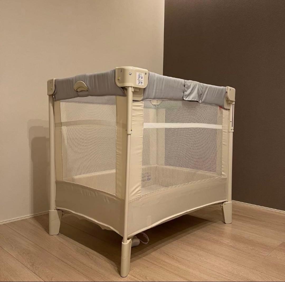 アップリカ ココネル エアープラス AB ベビーベッド マットレス付き