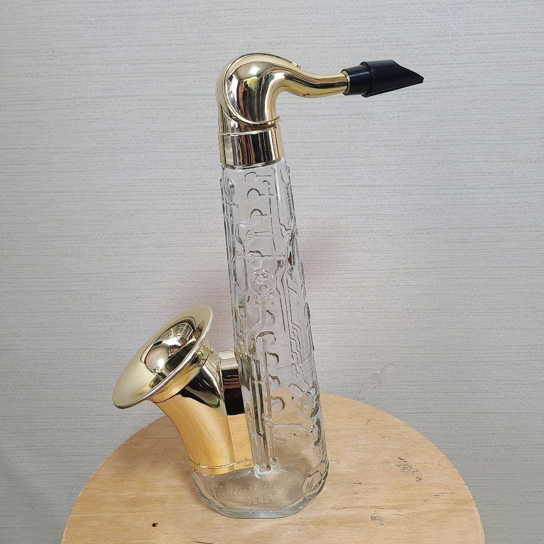 サクソフォン型ウイスキーボトル 600ml 43%　空瓶