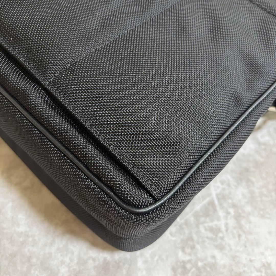 I36 エルメネジルドゼニア　ビジネスバッグ　ブリーフケース　2way 黒