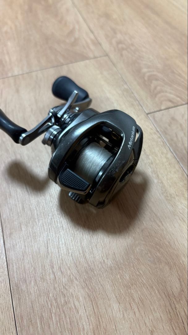 20メタニウムHG LEFT シマノリールカバー付き