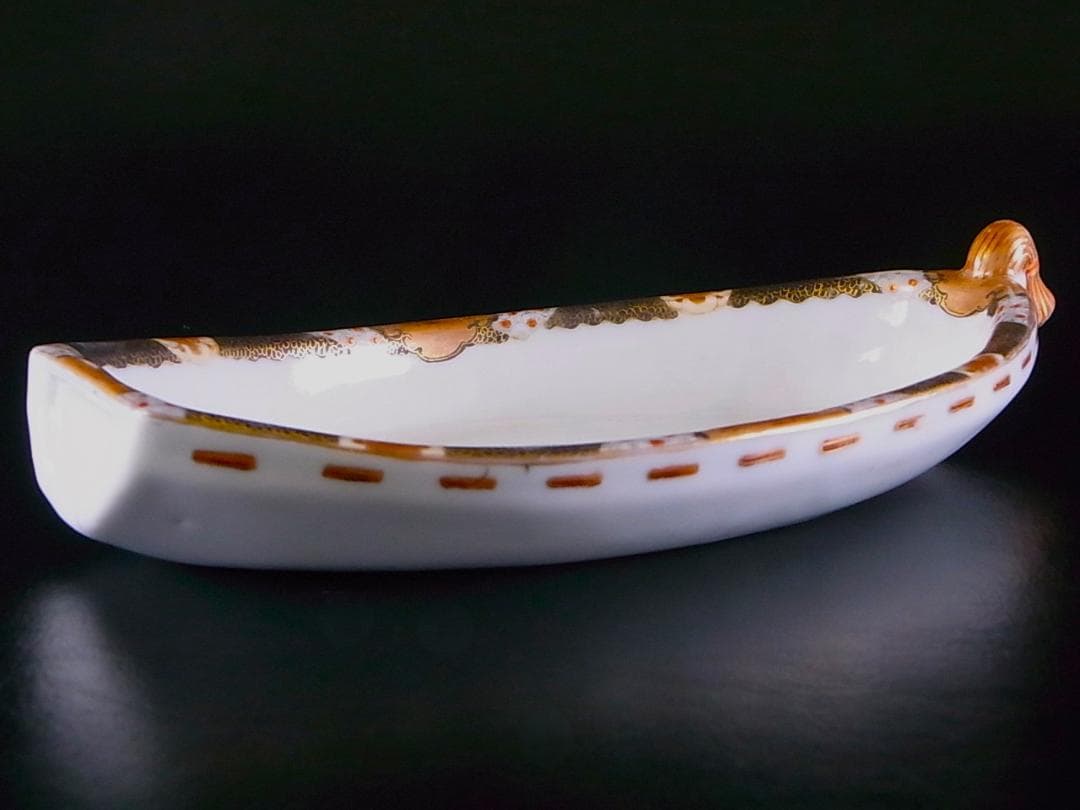 【 E399 】 超名品　明治期瀬戸焼上手作品　川本桝吉作品　超細密武士文舟形皿