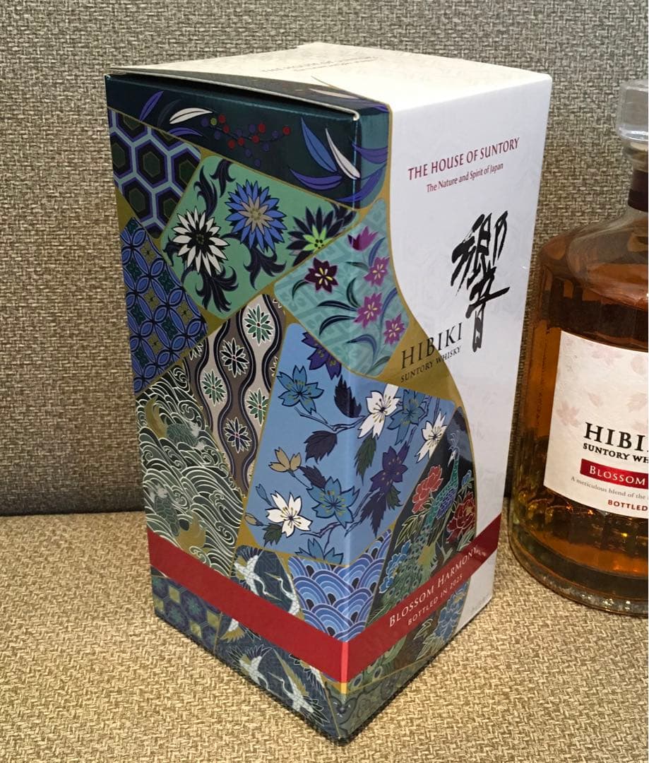 サントリー響 BLOSSOM HARMONY 2025 化粧箱入700ml