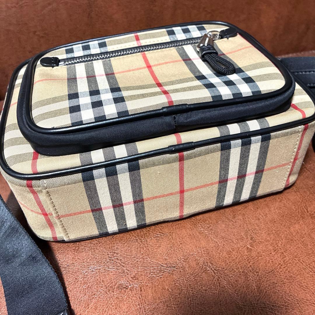 未使用に近い♡ バーバリー　Burberry ショルダーバッグ　ノヴァチェック