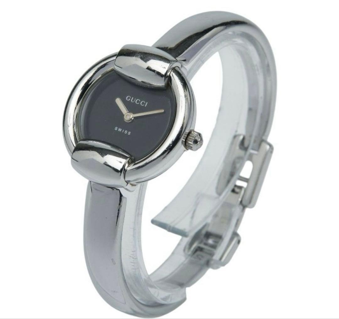 GUCCI バングルウォッチ