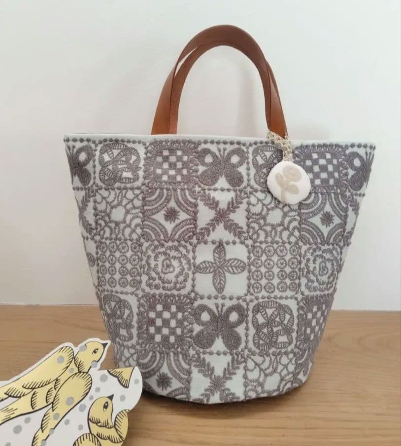 ミナペルホネン　forest tileパッチワークバケツバッグ·*♪