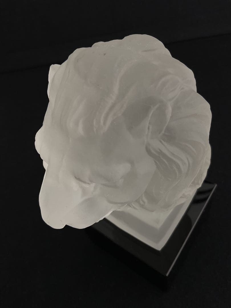 RED ASHAY LIONレッドアッシェイ ライオンFrosted Glass