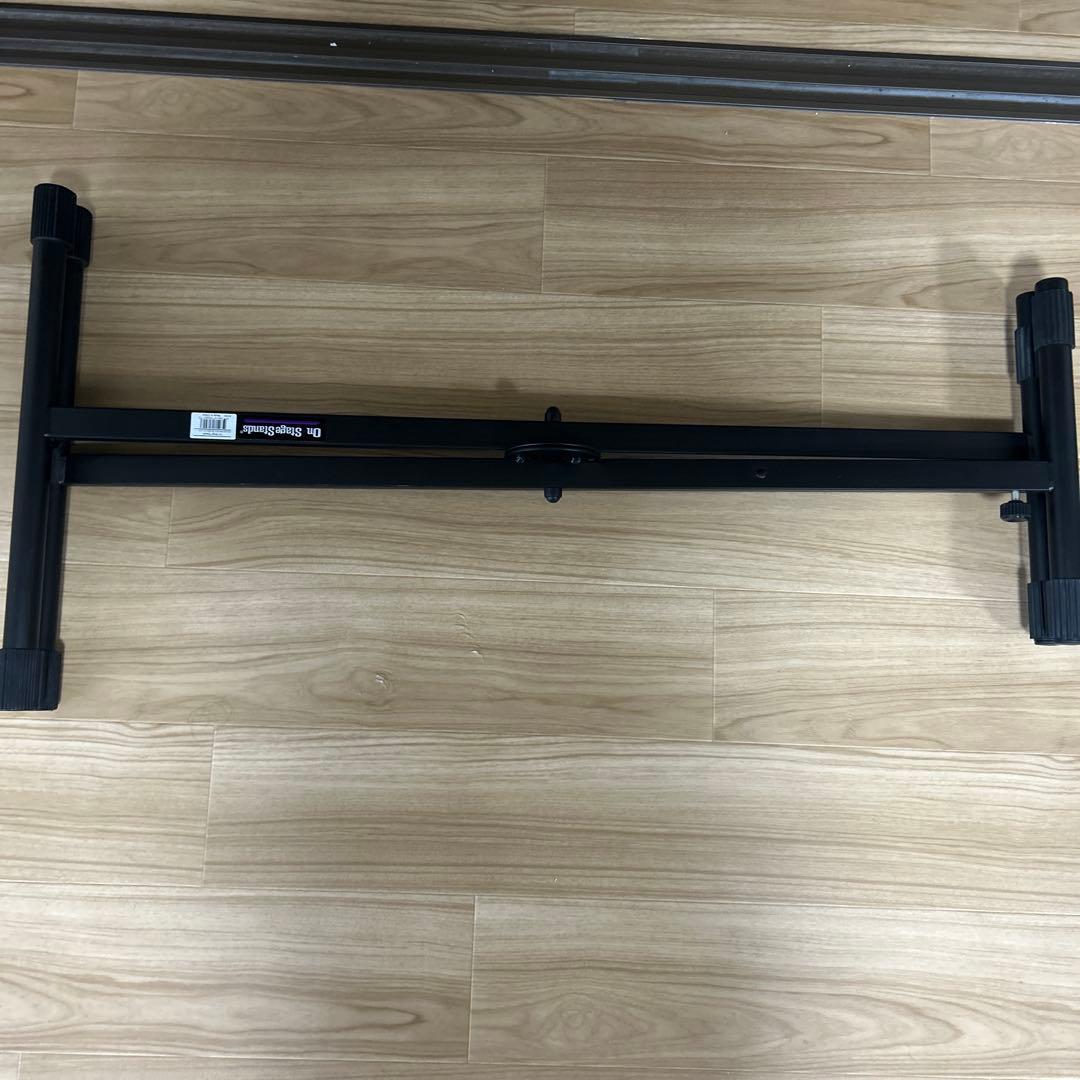 Roland D-10 シンセサイザー スタンド付き　値下げ中！！！