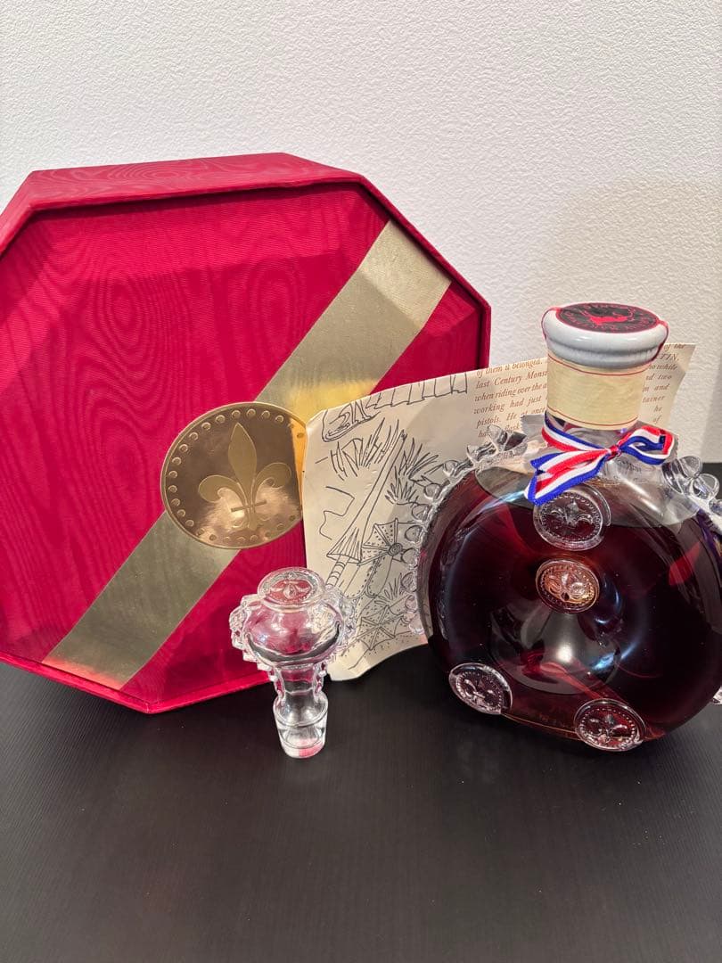 【未開栓】レミーマルタン ルイ13世 ベリーオールド バカラボトル 付属品完備