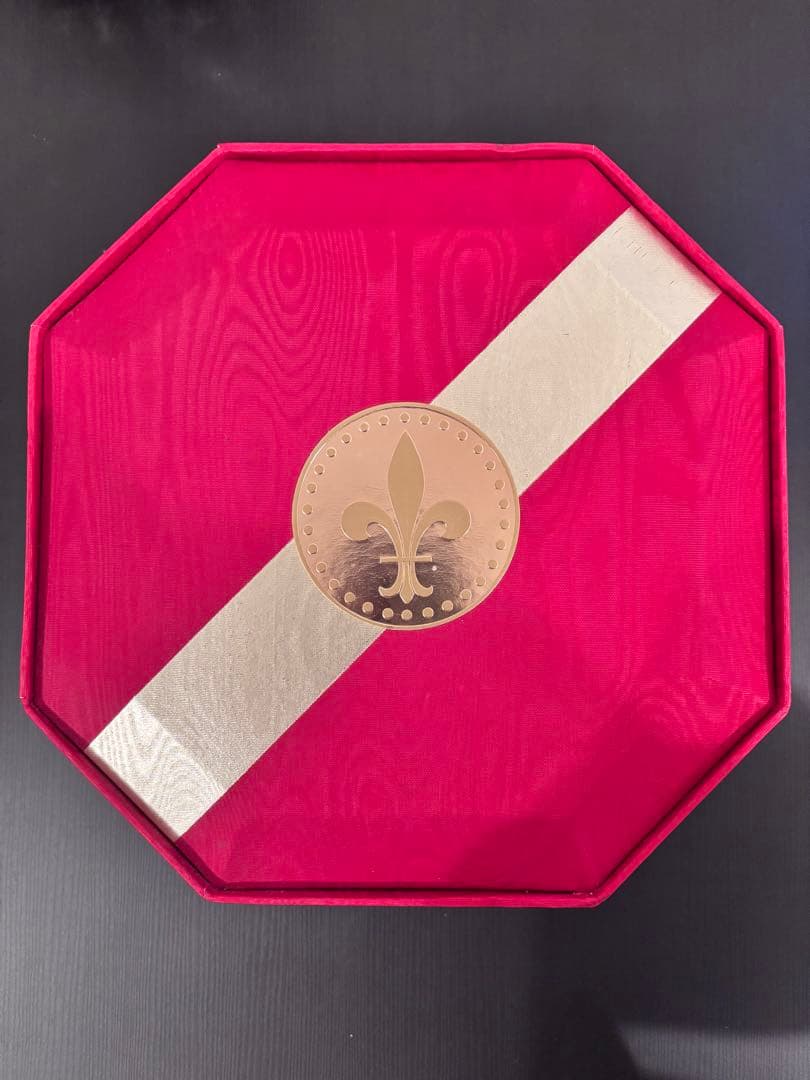 【未開栓】レミーマルタン ルイ13世 ベリーオールド バカラボトル 付属品完備