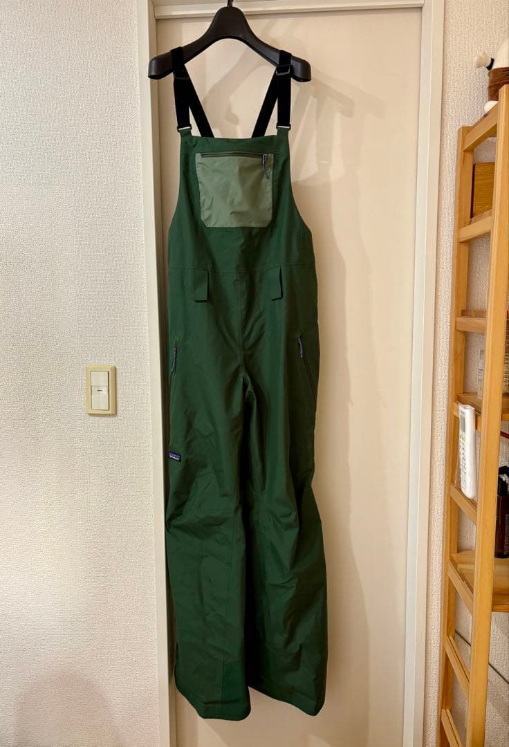 パタゴニア　パウダータウン　ビブ　ウィメンズ　お尻に擦れあり