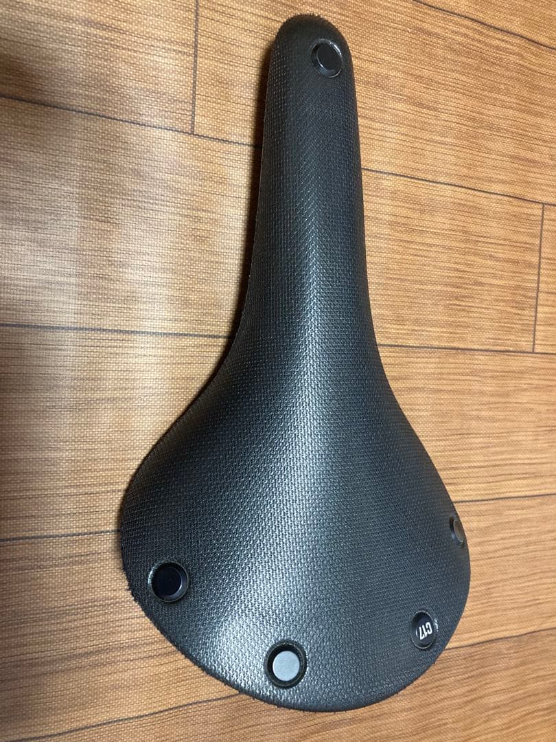 brooks cambium C17 ブラック