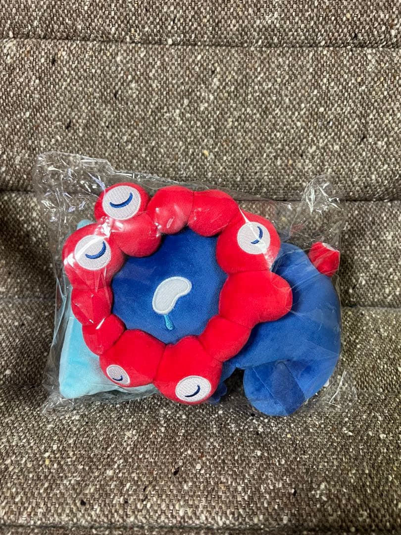 関西万博 ミャクミャク ぬいぐるみ オヤスミタイム