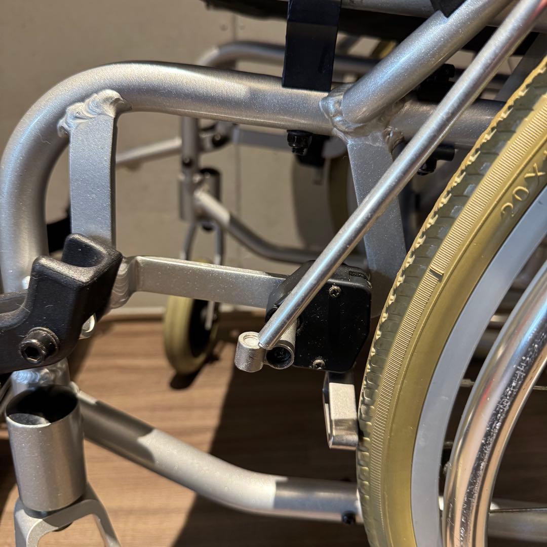 Swany Mini 自走用車椅子 世界最小クラス シルバー 2016年製 中古