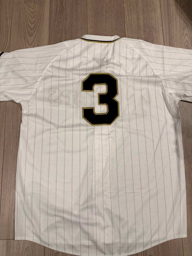 阪神タイガース　伝統の一戦　ユニフォーム　大山