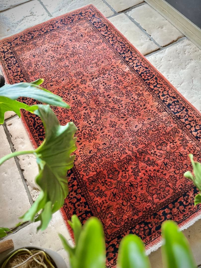 トライバルラグ　ヴィンテージラグ　ペルシャ絨毯　オーバーダイ　プリミティブアート