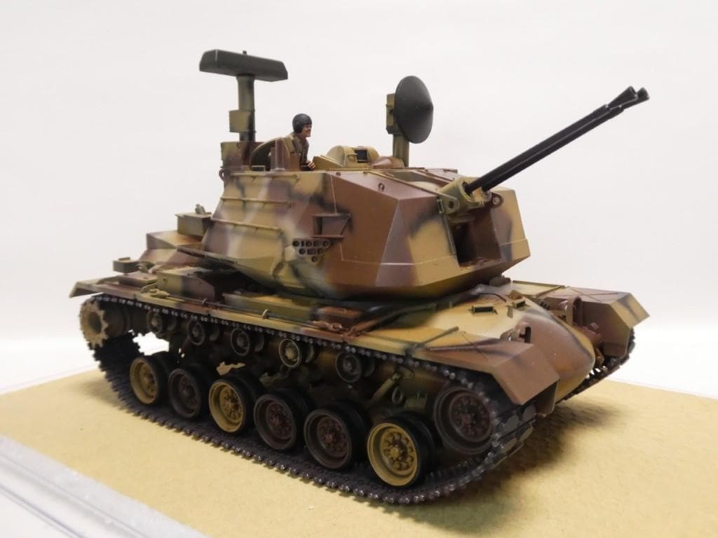 タミヤ　1/35 アメリカ陸軍 対空戦車ヨーク　完成品