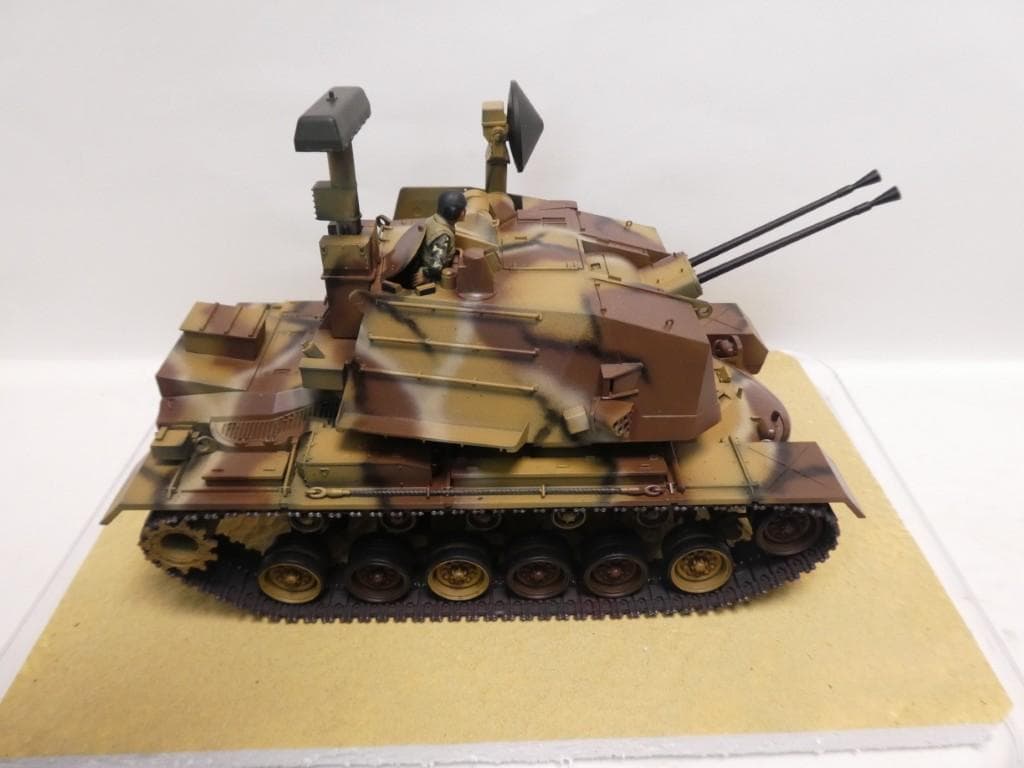 タミヤ　1/35 アメリカ陸軍 対空戦車ヨーク　完成品