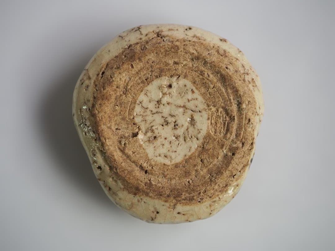 山口錠銕造『織部香合』（共箱）