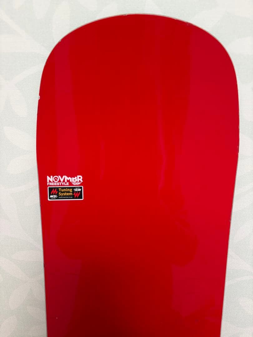 November REDLIVE151cm Ride C9 Sサイズ