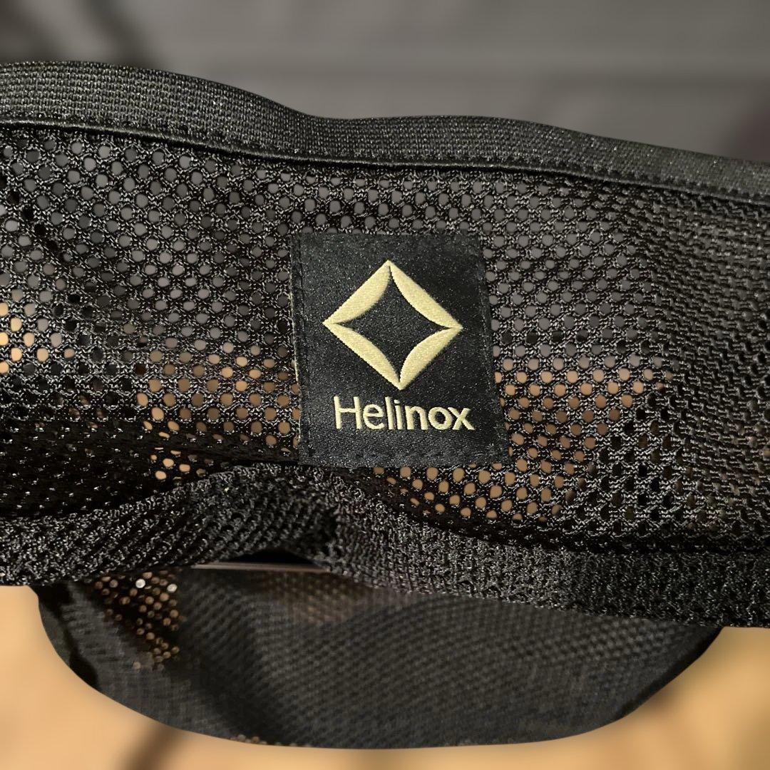 ヘリノックス　テーブル　グレー