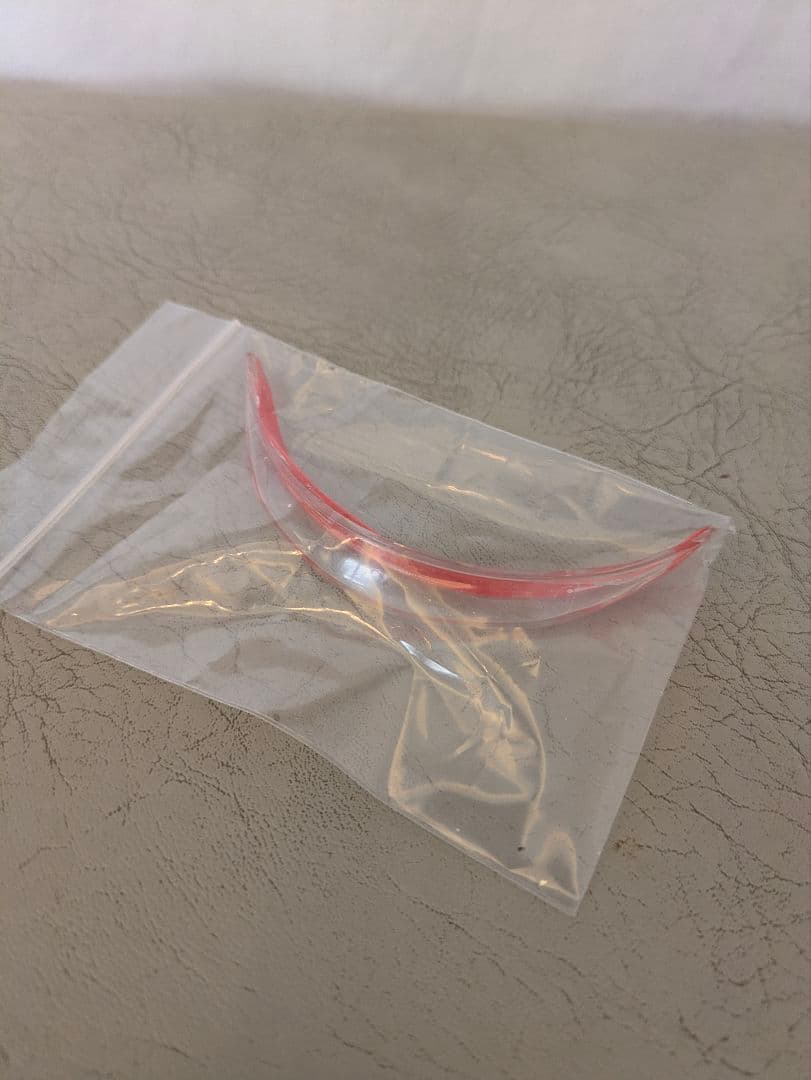 角田裕毅　ヘルメット1/2　サイン入　F1　レーシングブルズHONDA　おまけ付