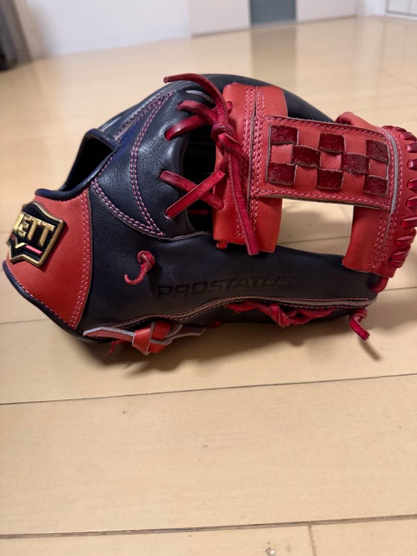 ZETT PROSTATUS 軟式グローブ 黒赤