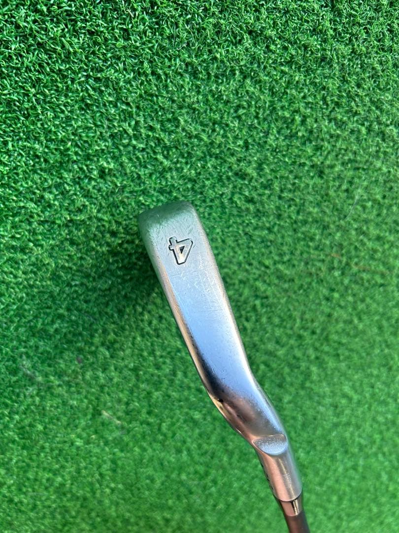 i210 4番アイアン　TRAVIL115S