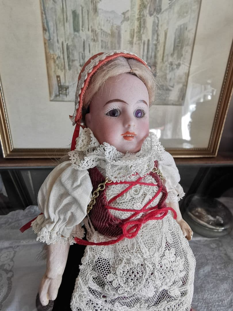 アンティークビスクドール シモンハルビック ハイジ１号紫茶ガラスアイ チロル衣装