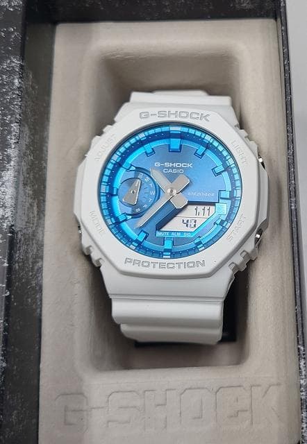 カシオ Gショック 海外モデル アナデジタイプ GA-2100WS-7A