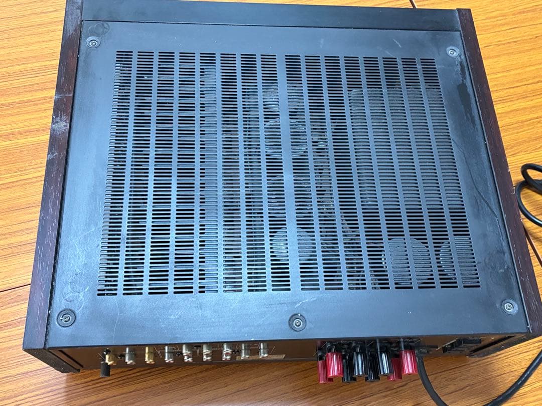 SONY 555ESR プリメインアンプ