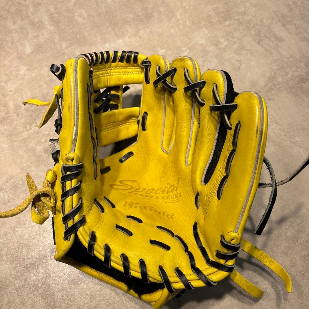 軟式用グローブ　ハイゴールド　内野用