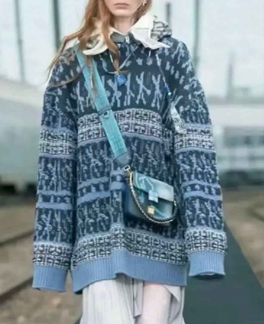 希少 GIVENCHY × Chito オーバーサイズ ニットプルオーバー