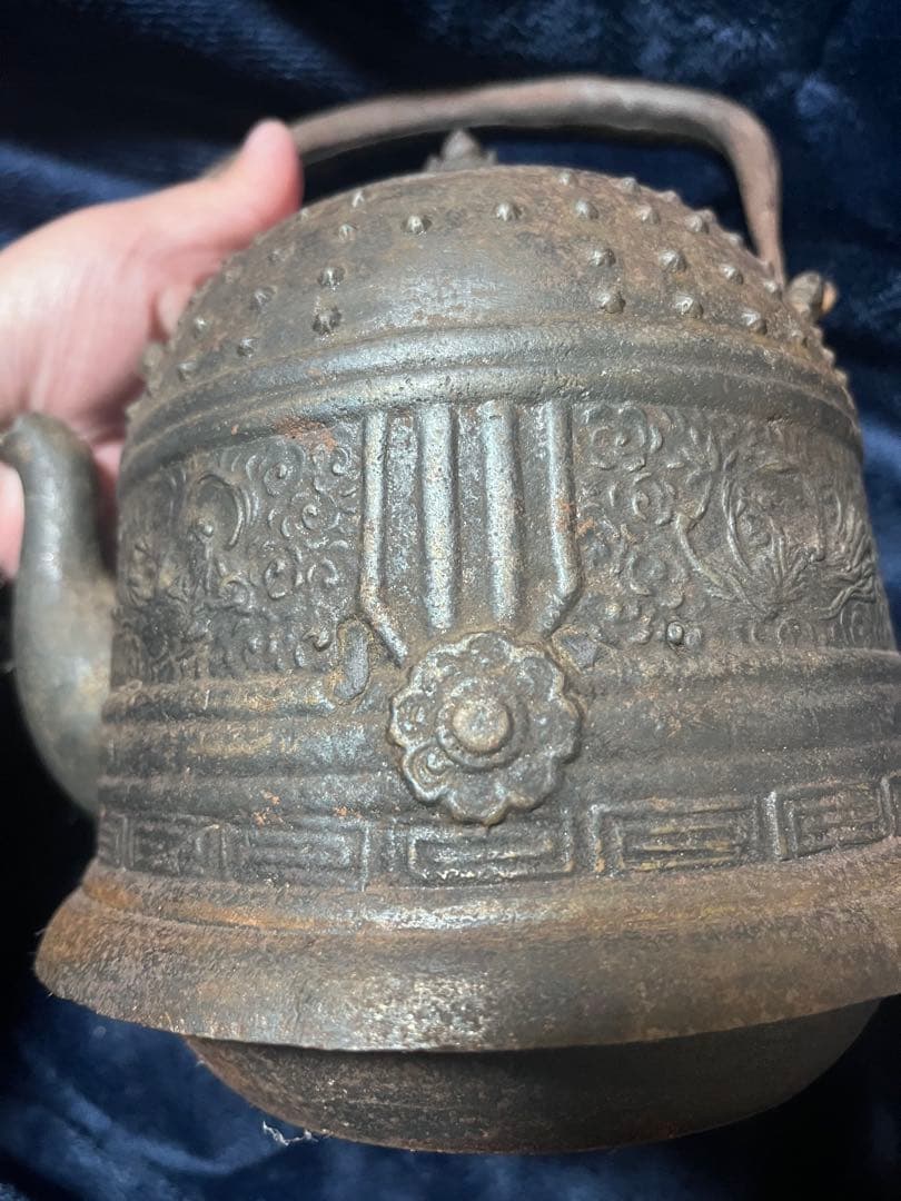 ア*ネ様 骨董品 鉄瓶