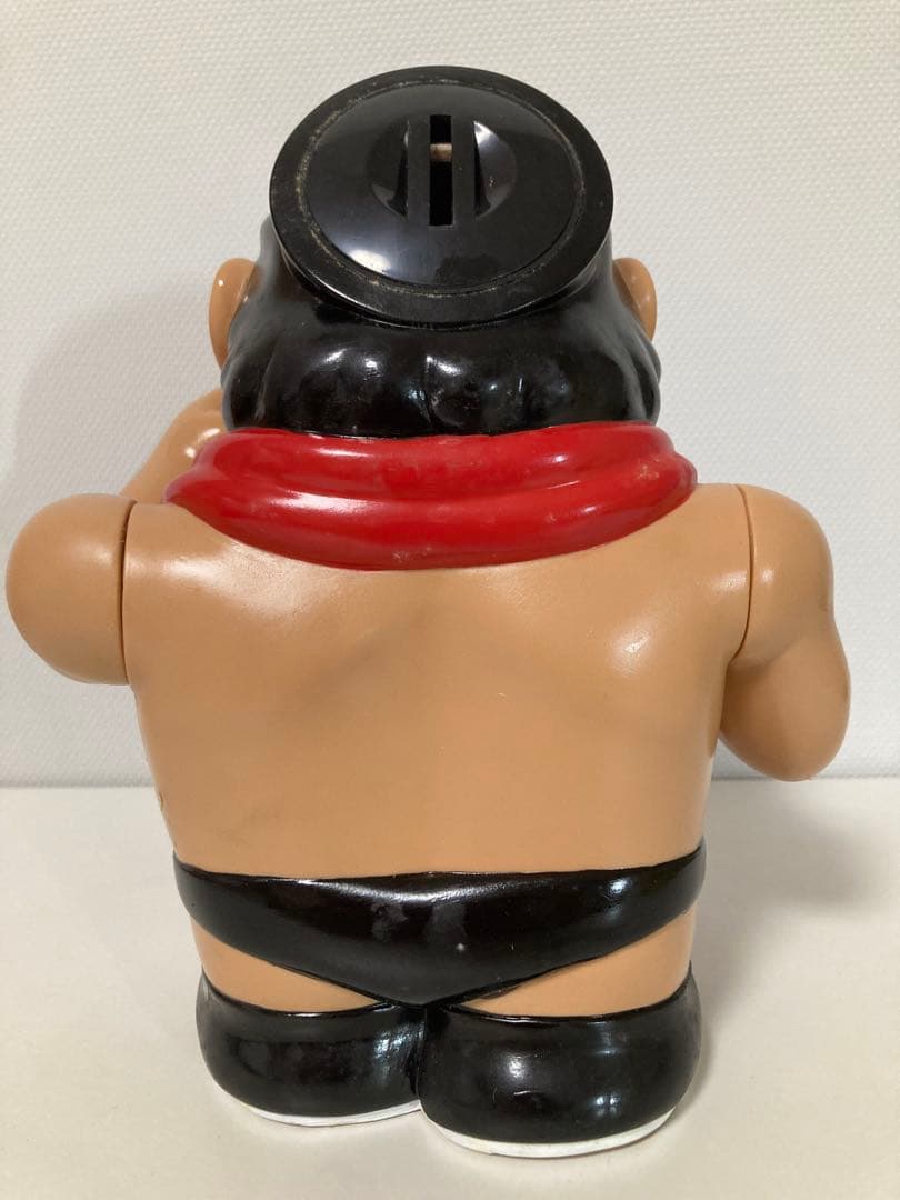 【新品】　お金を入れると音が出るサウンドマネーバンク　アントニオ猪木貯金箱