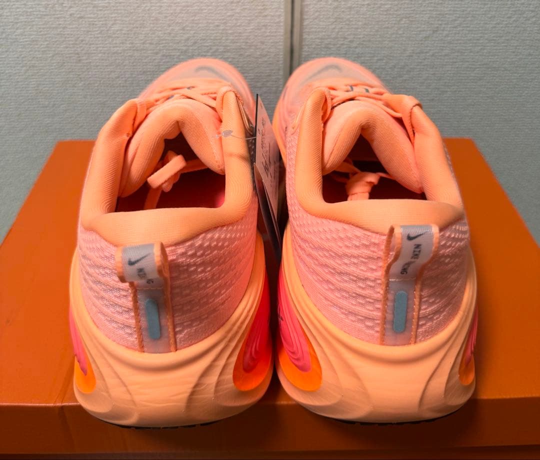 NIKE ボメロプラス