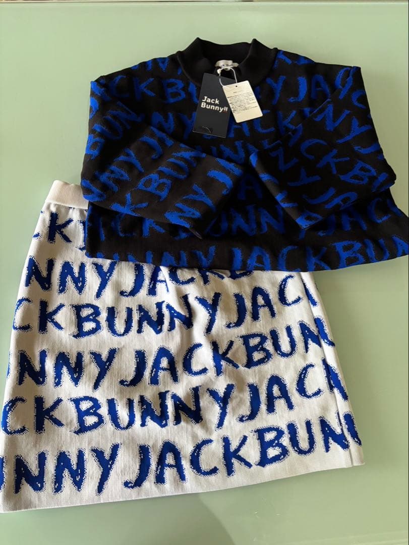 0サイズ新品未使用Jack Bunnyセットアップ　セータースカート