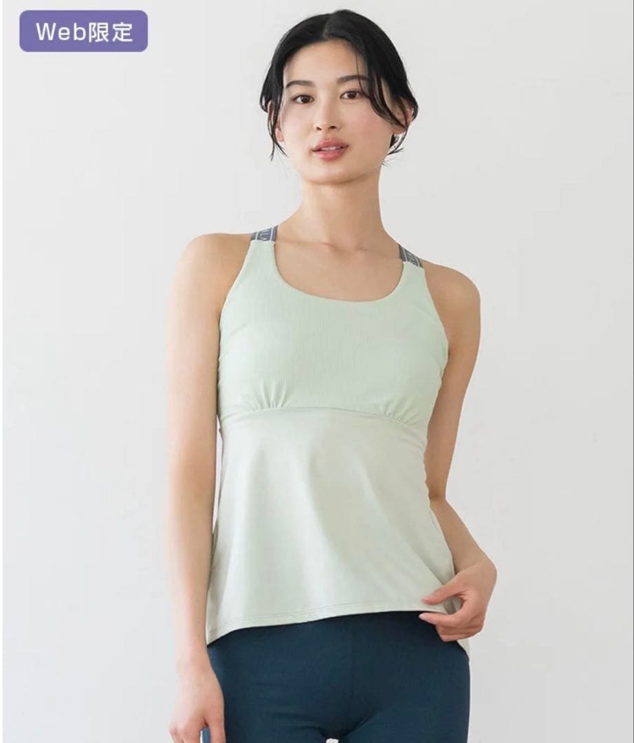 LLサイズ【SUKALA】ベーシックバックフレアタンクトップ