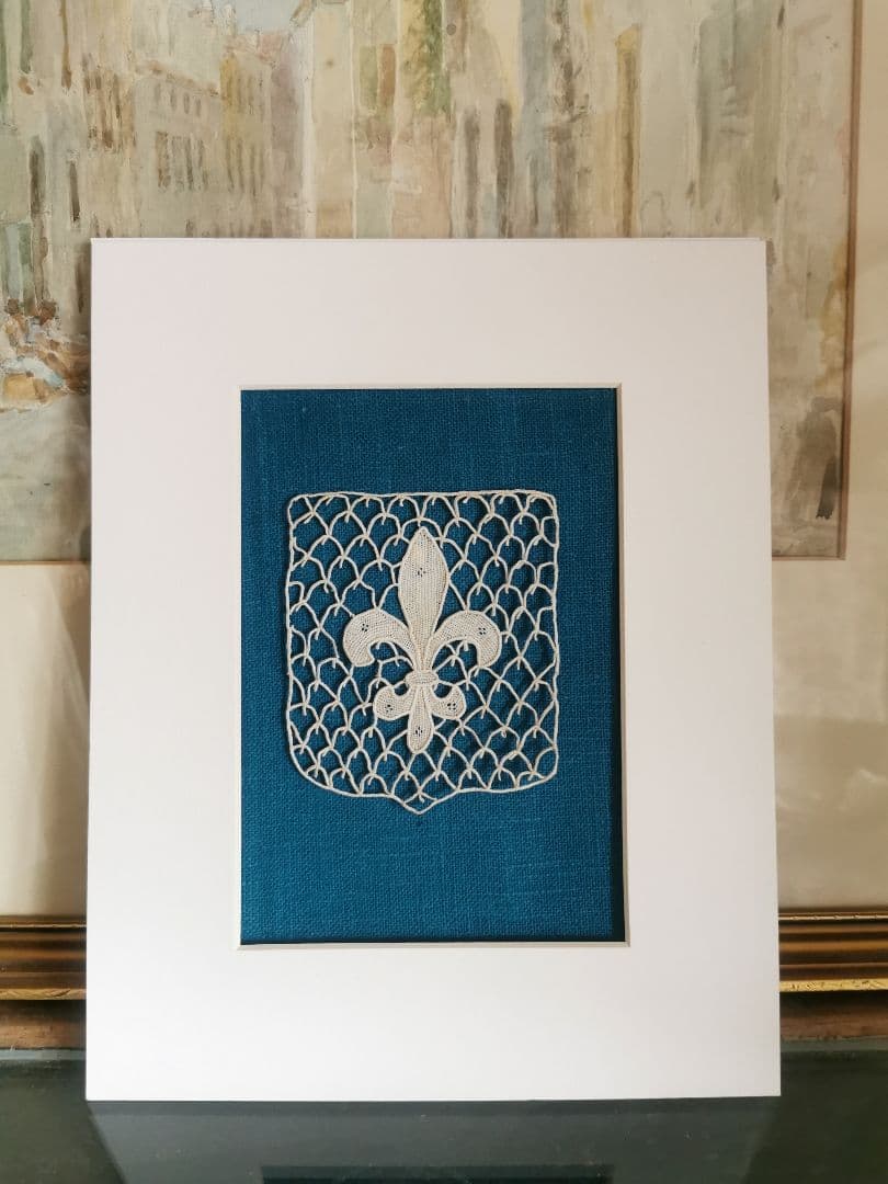 アンティーク ポワンドヴェニス フルール・ド・リス 騎士の百合紋 プチドイリー