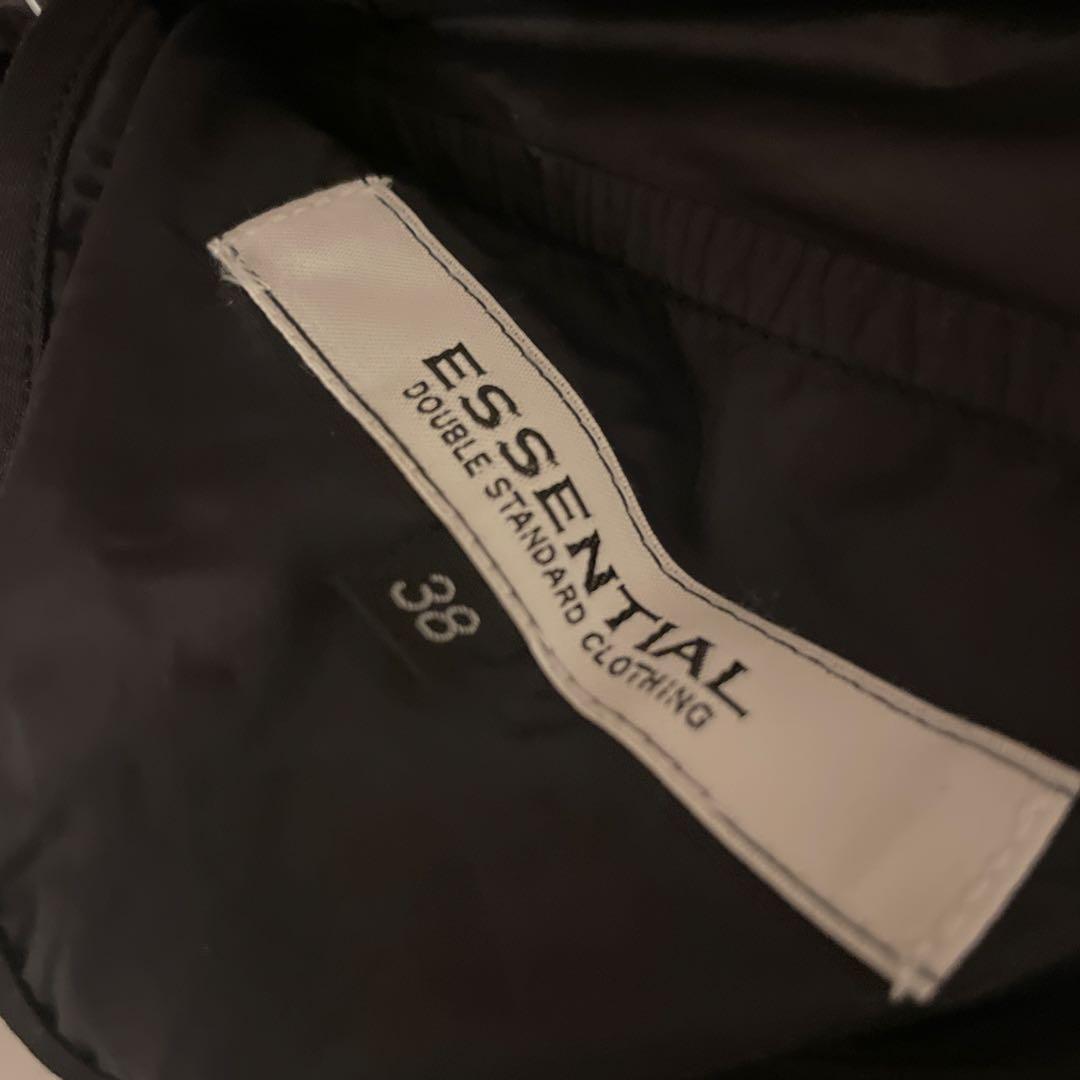 ESSENTIAL レインコート