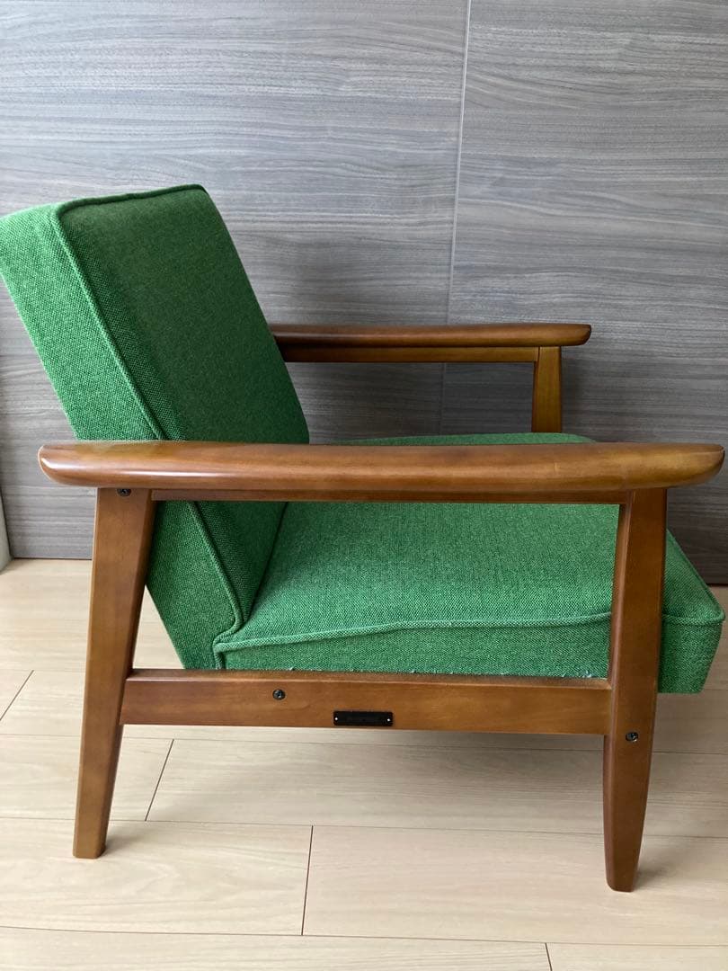 カリモク 60 Kチェア　1人掛け　シングル　ソファ　タープグリーン【美品】