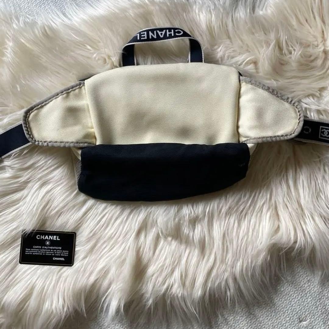 【CHANEL】シャネル スポーツライン ボディバッグ