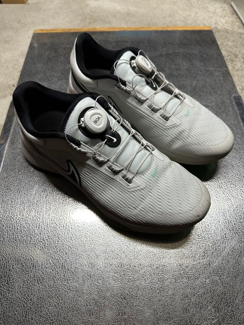 ナイキ　ゴルフシューズ