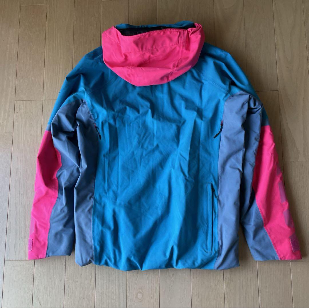 オンヨネ　ONYONE スキーウェア　デモチーム　サイズO 中古