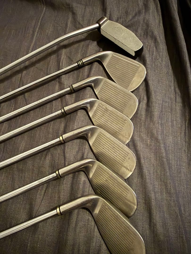 XXIO 右利き　アイアン　ドライバー　パター　バッグ　8本セット