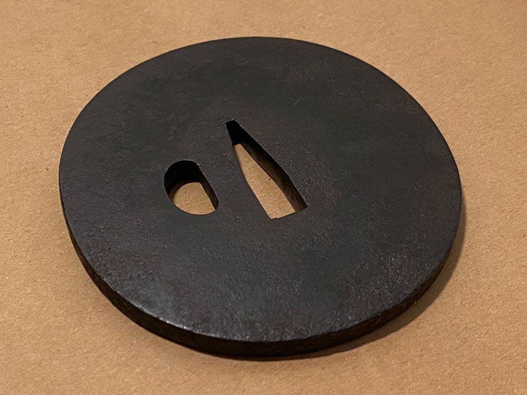 刀装具　鉄鍔　大鐔　⑥ 武具　刀