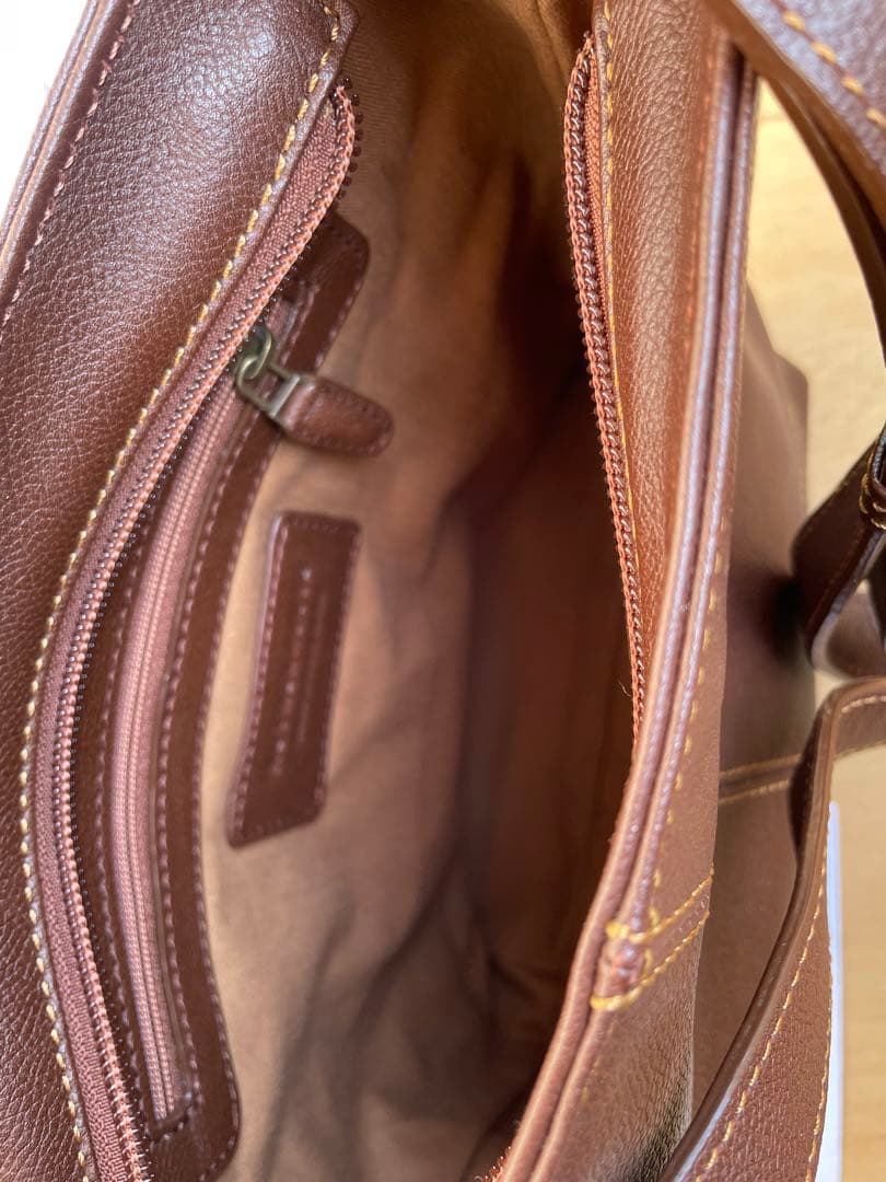 MOTHERHOUSE レザー ショルダーバッグ