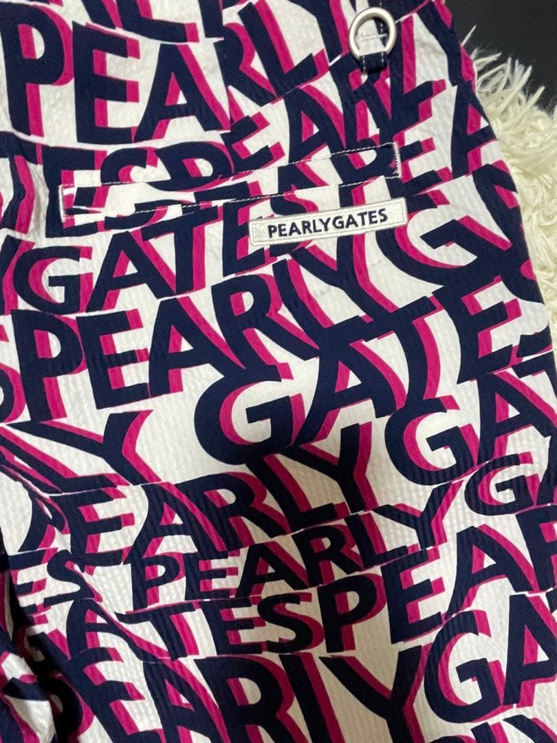 パーリーゲイツストレッチサッカーストライプ ショートパンツウェーブロゴ柄サイズ6